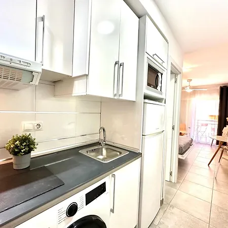 Apartamento Vis8-nuevo, Centro A 5 Minutos, Playa A 850 Metros, Wifi, Terraza *